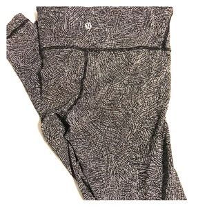 Lululemon Size 6 28” tights